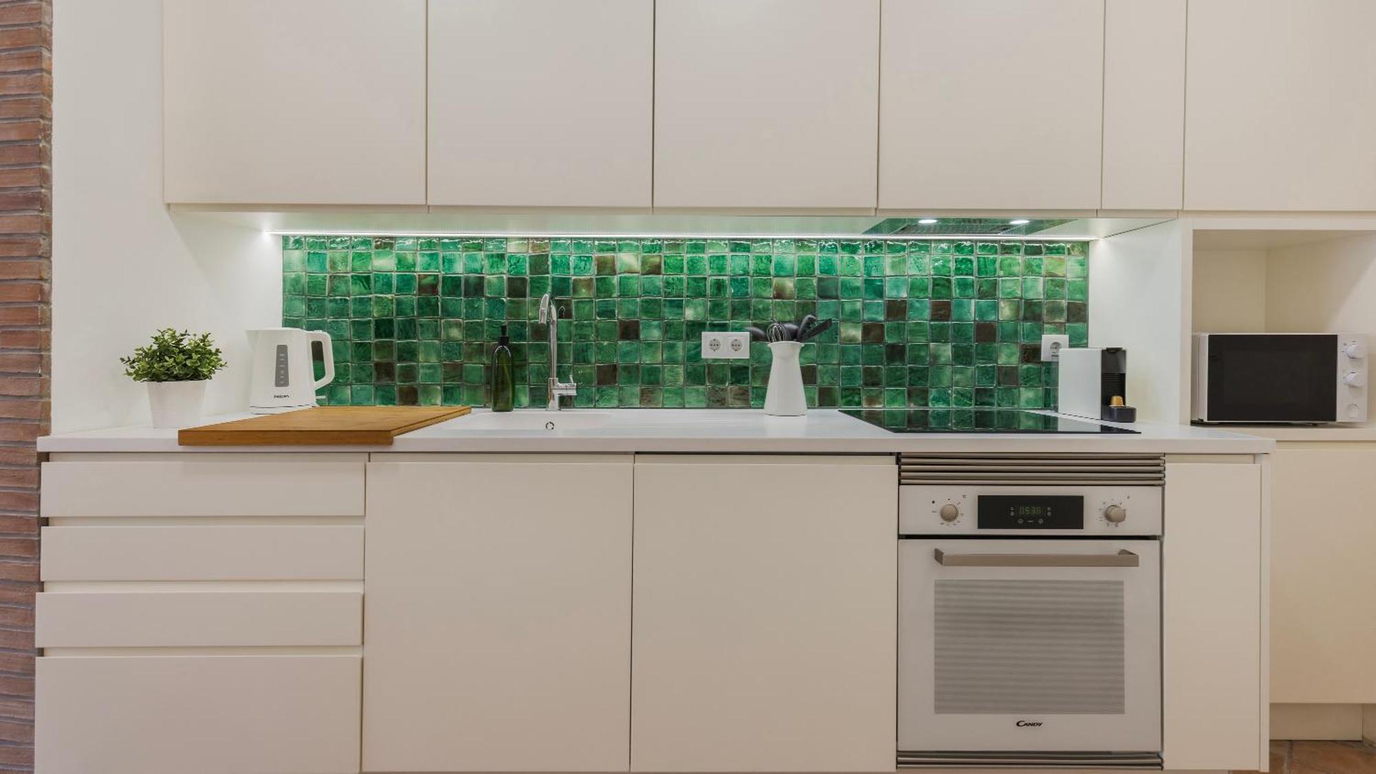 Apartment Sunny Garden 2bdr By Lovelystay Lisbon