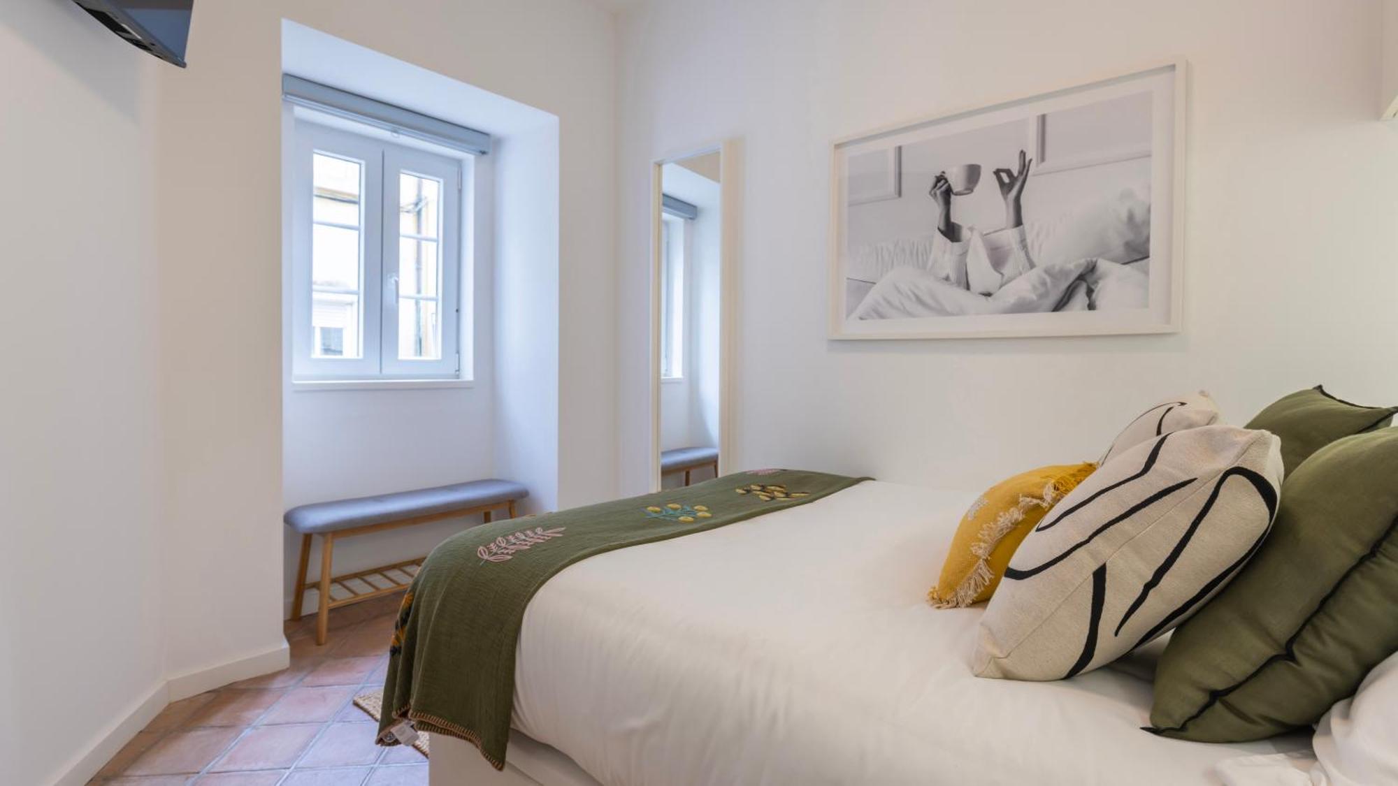 Apartment Sunny Garden 2bdr By Lovelystay *